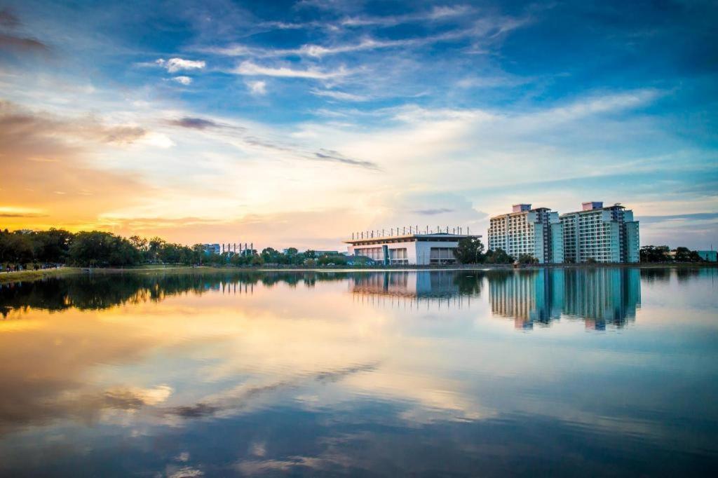 Tanaphat Hatyai Hotel Hat Yai Exterior foto